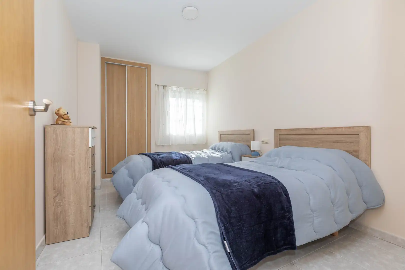 Dormitori de Apartament en venda en Sanxenxo amb Calefacció, Terrassa i Moblat