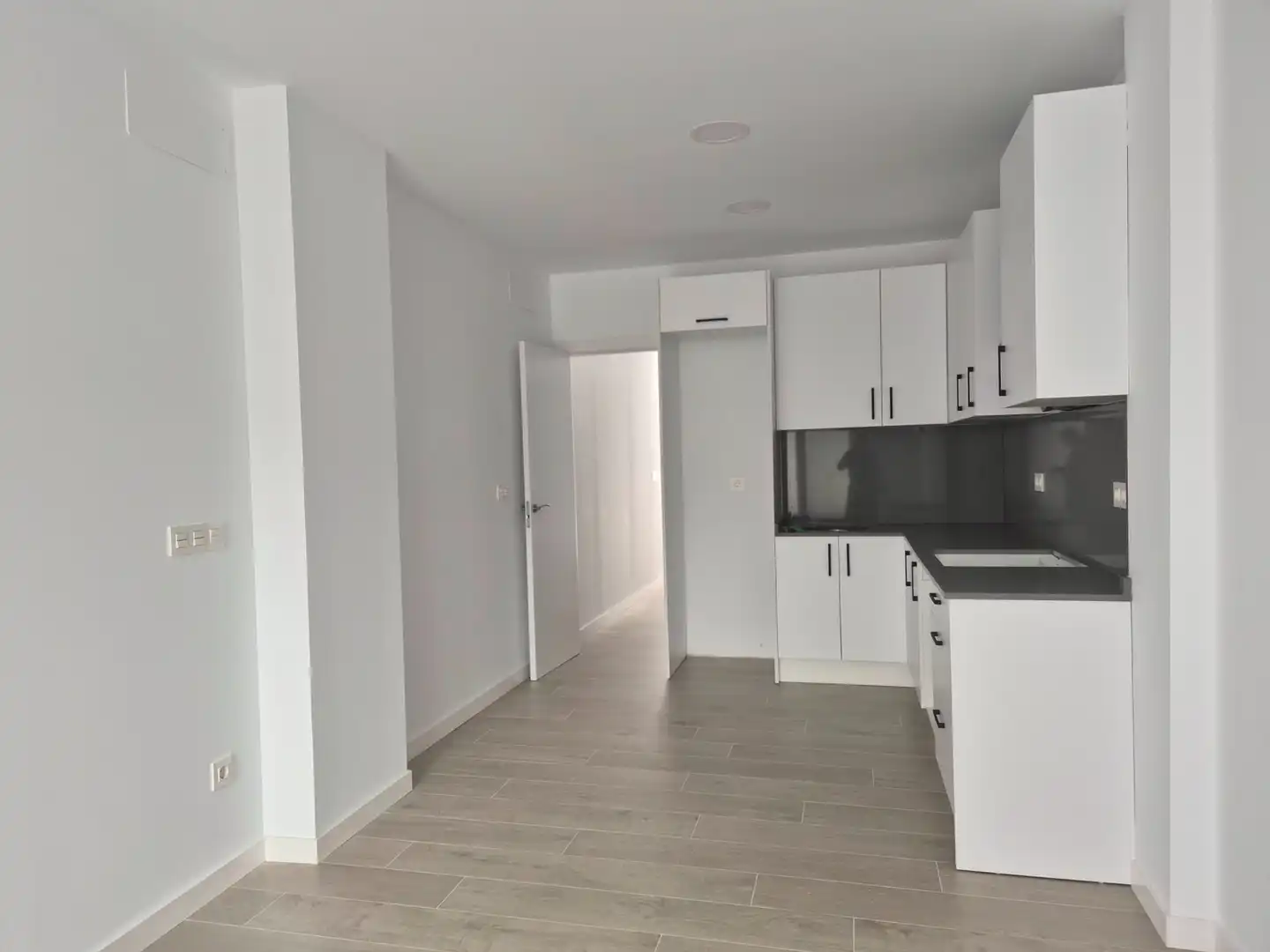 Casa amb terrassa en venda a Avenida Alemania-Italia, imagen 6
