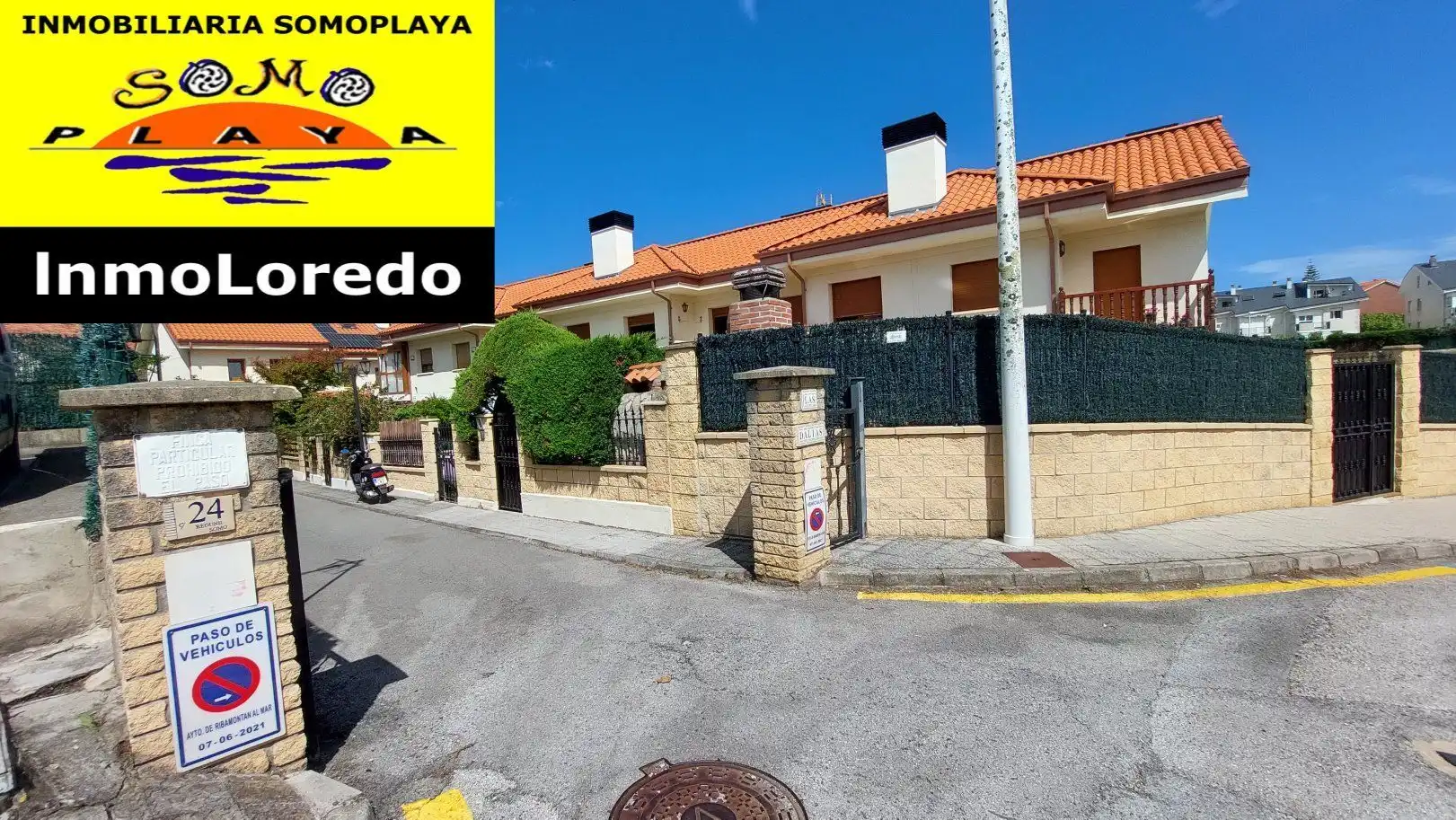 Vista exterior de Casa o xalet en venda en Ribamontán al Mar amb Calefacció i Jardí privat