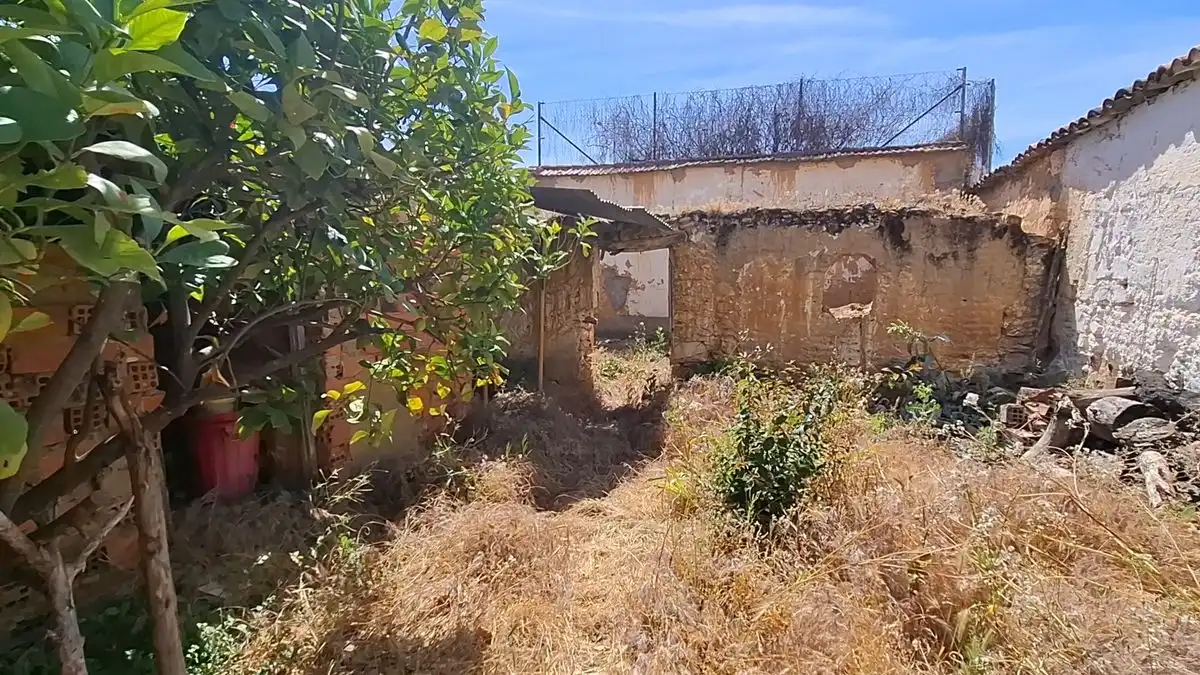 Country homes for sale in Malagón  with Heating, Private garden and Furnished