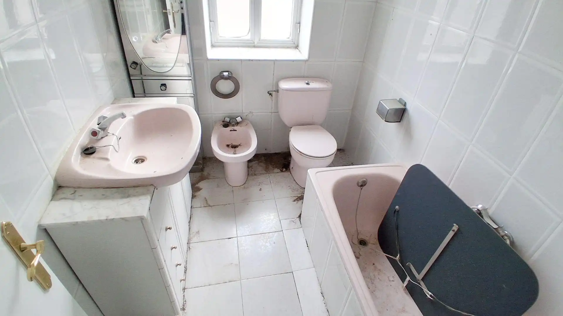 Bathroom of Flat for sale in Béjar  with Balcony