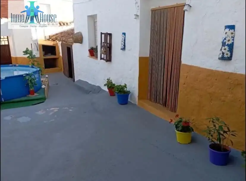 Vista exterior de Casa o xalet en venda en Alcadozo amb Moblat