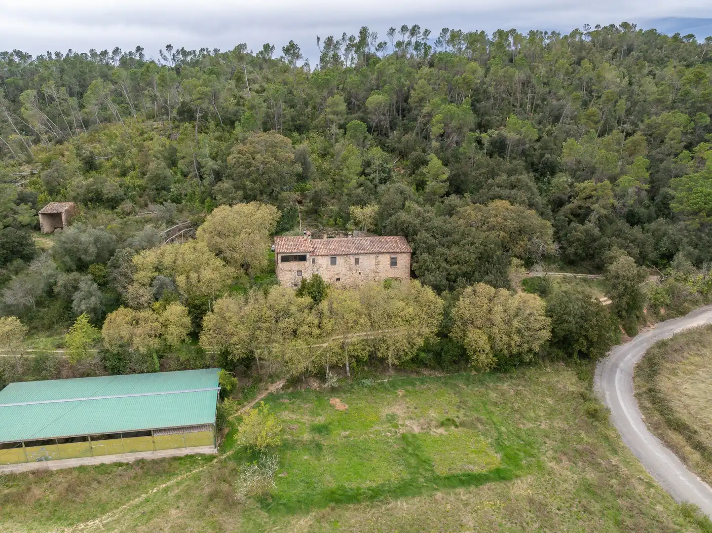 Country house zum Verkauf in Beuda