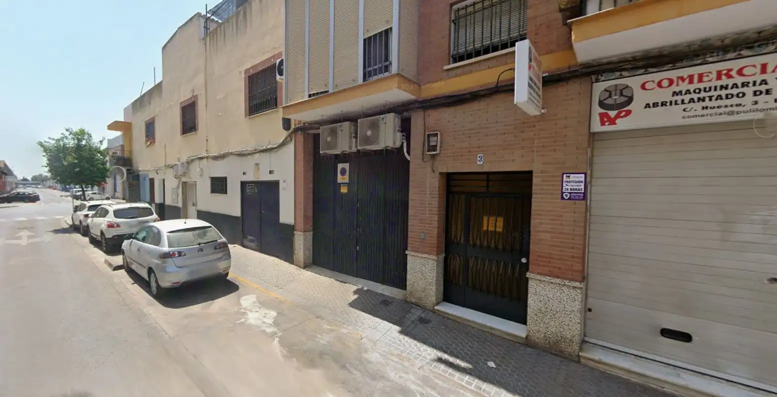 Aparcament de Apartament en venda en Sevilla