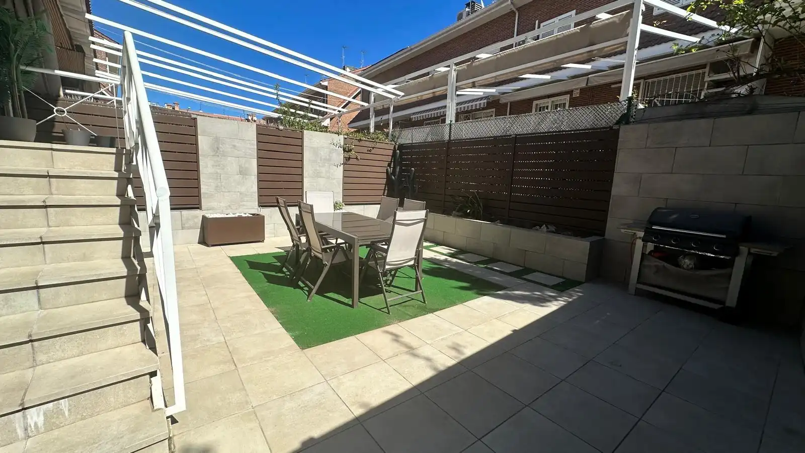 Terrace of Detached homes for sale in Alcorcón  with Air Conditioner, Heating and Private garden