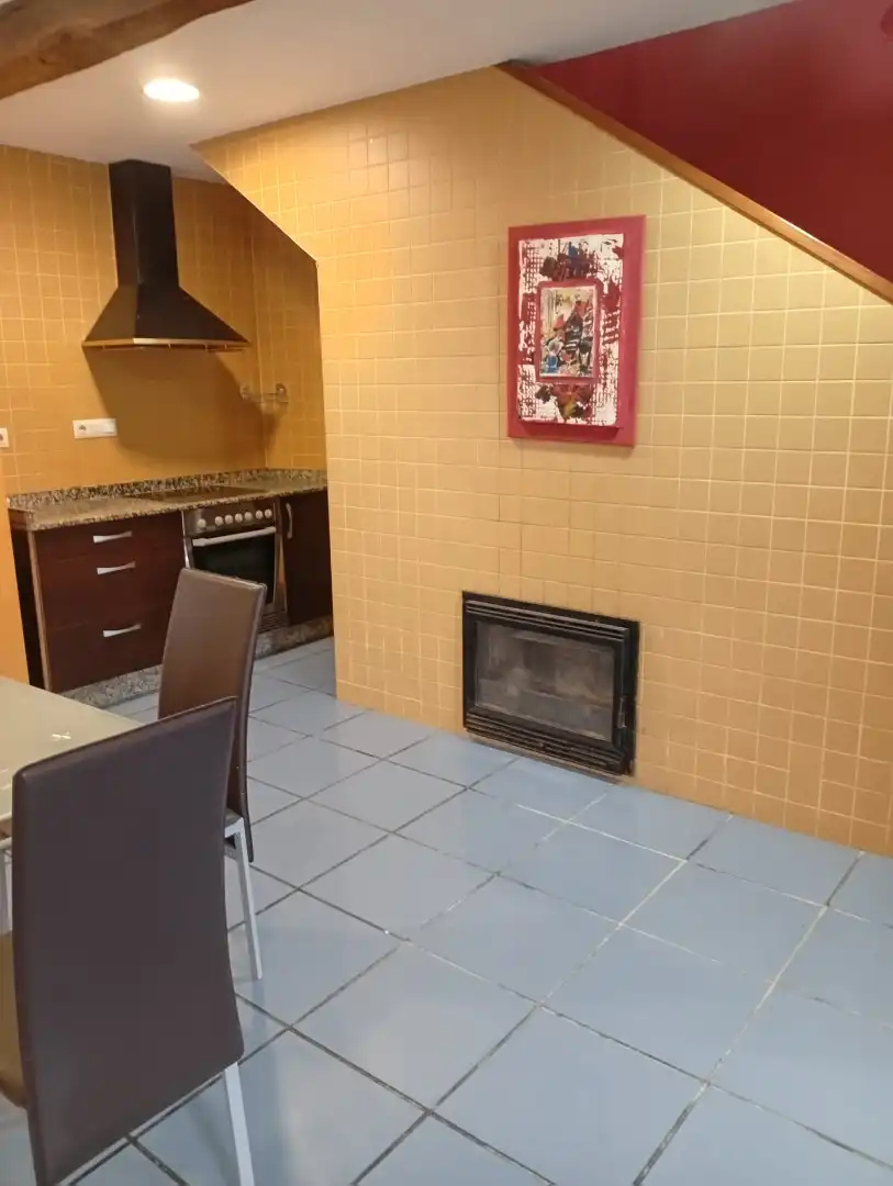 Cuina de Casa o xalet en venda en Cerdedo amb Moblat, Forn i Rentadora