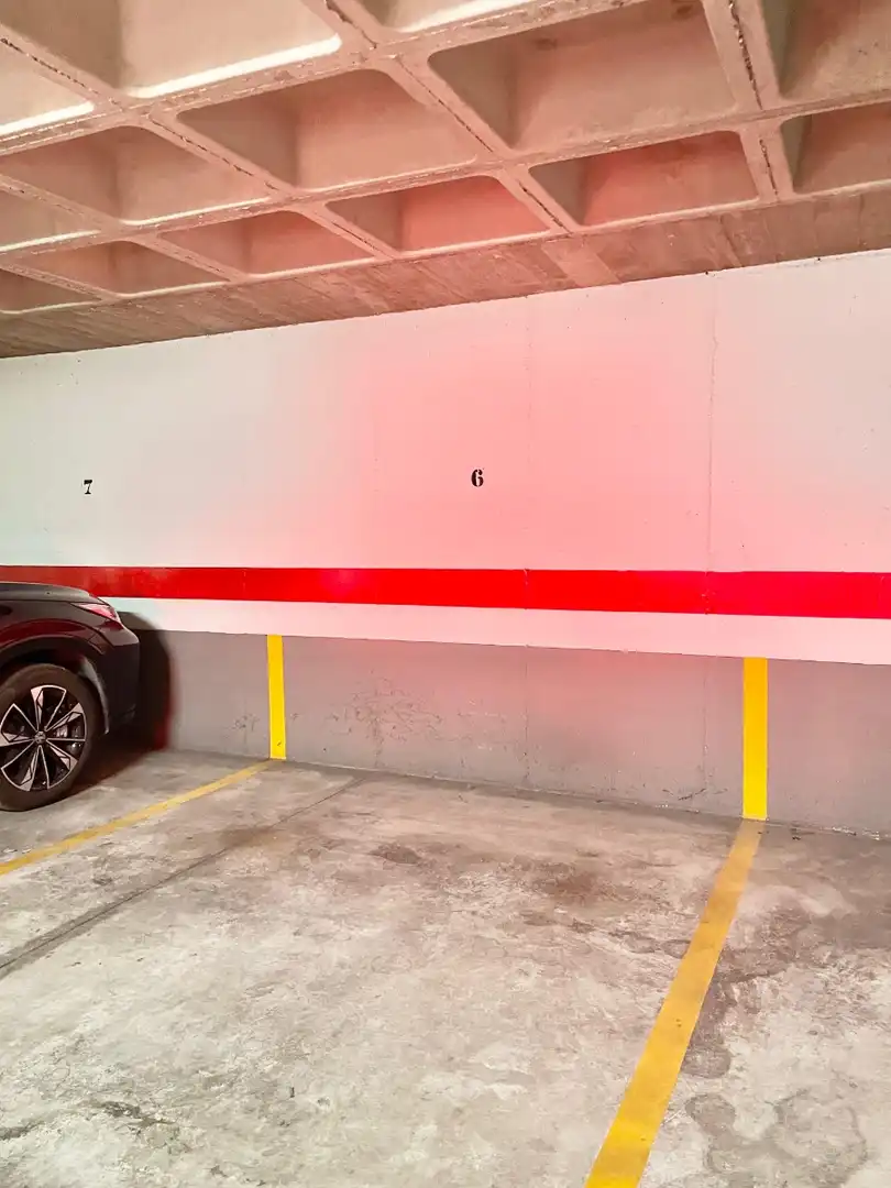 Parkplatz von Wohnung zur Miete in Murcia mit Klimaanlage, Heizung und Möbliert
