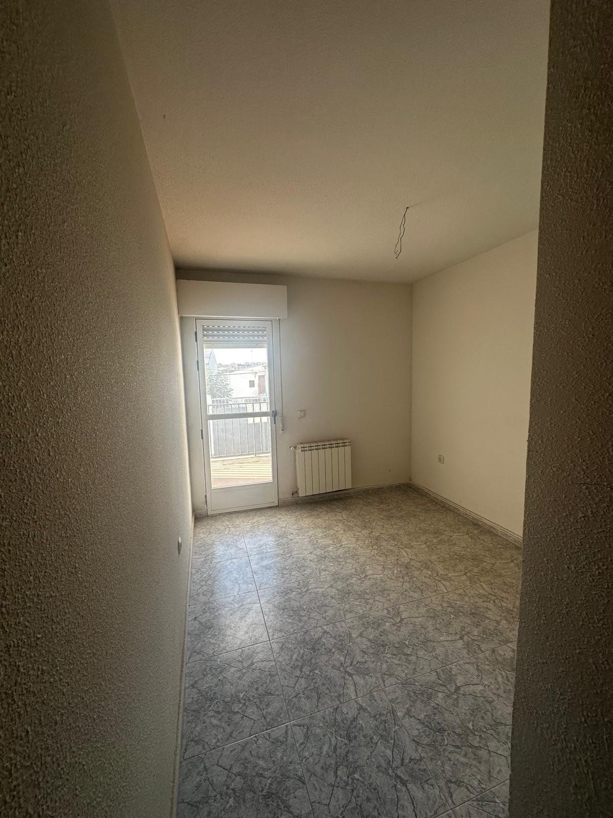 Bedroom of Single-family semi-detached for sale in Corral de Almaguer  with Heating, Parquet flooring and Furnished