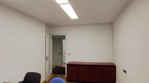 Photo 4 of Flat to rent in Calle Uria, 40, Salesas - Foncalada - Campoamor, Asturias