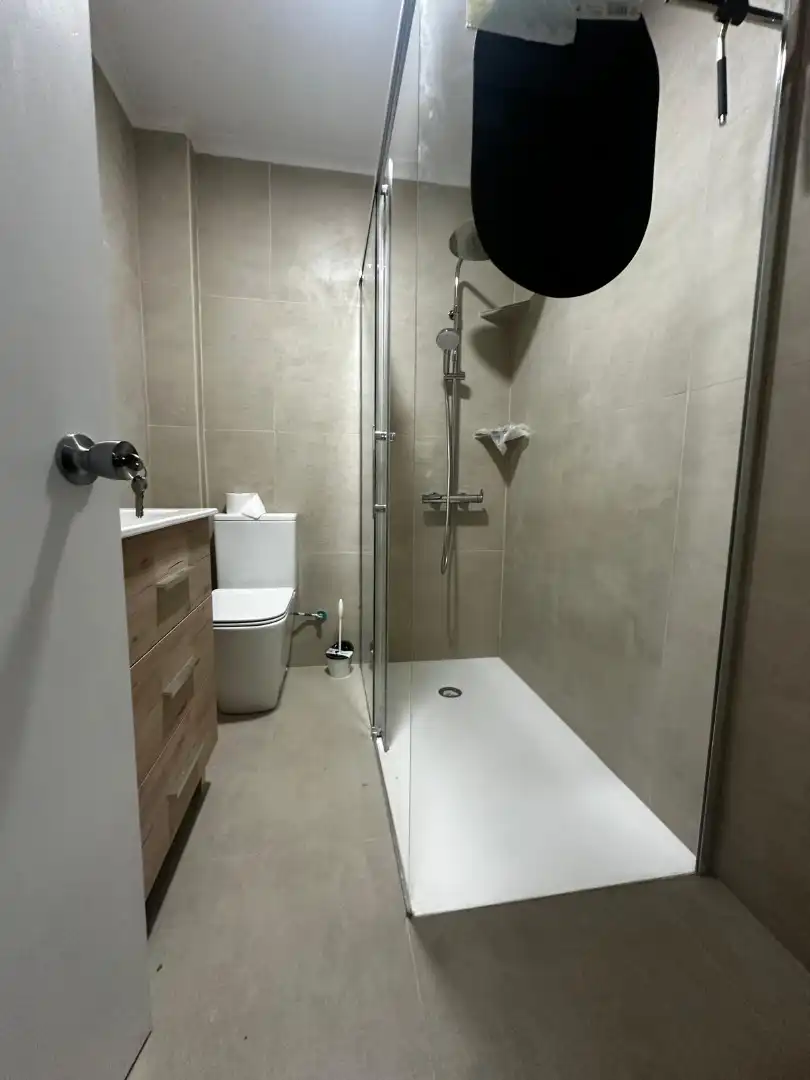 Bathroom of Flat for share in Jaén  with Air Conditioner, Furnished and Balcony