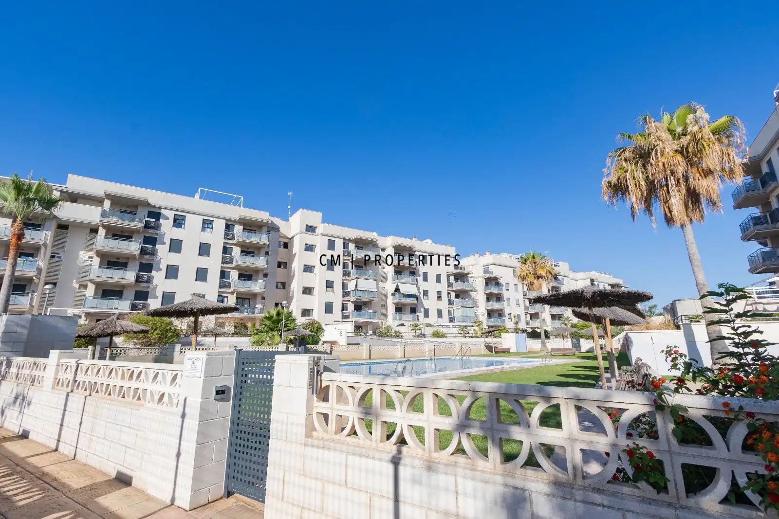 Außenansicht von Dachboden zur Miete in Canet d'En Berenguer mit Klimaanlage, Heizung und Terrasse