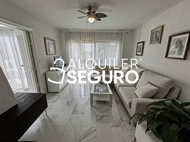 Piso en Alquiler en Azahar en Nueva Andalucía centro