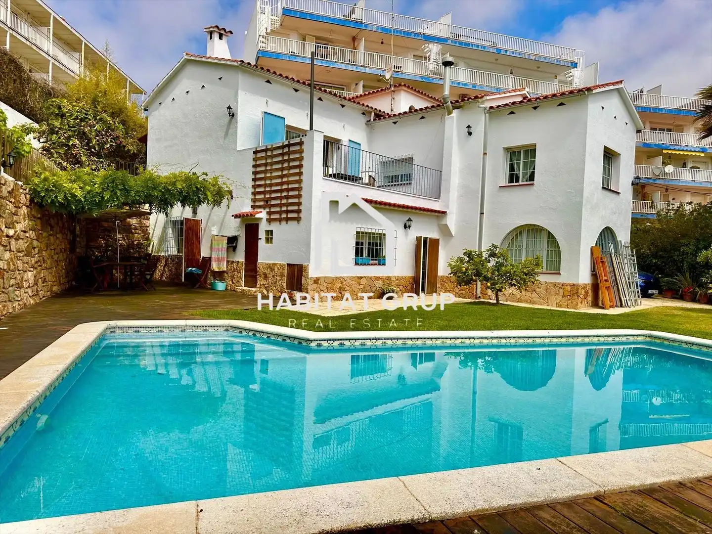 Casa con piscina en venta en Centre