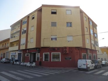Appartement à vendre à Sax