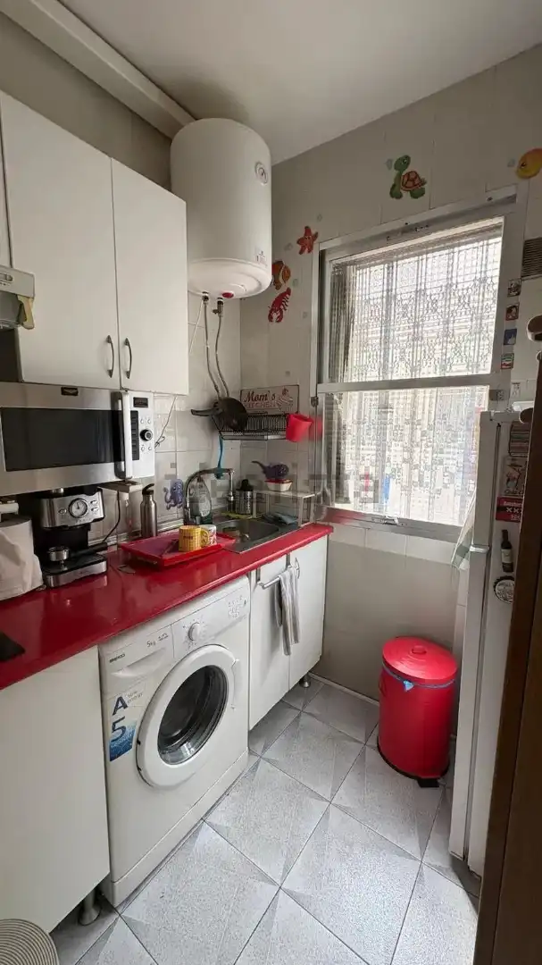 Kitchen of Flat for sale in Madrid  with Air Conditioner, Heating and Parquet flooring