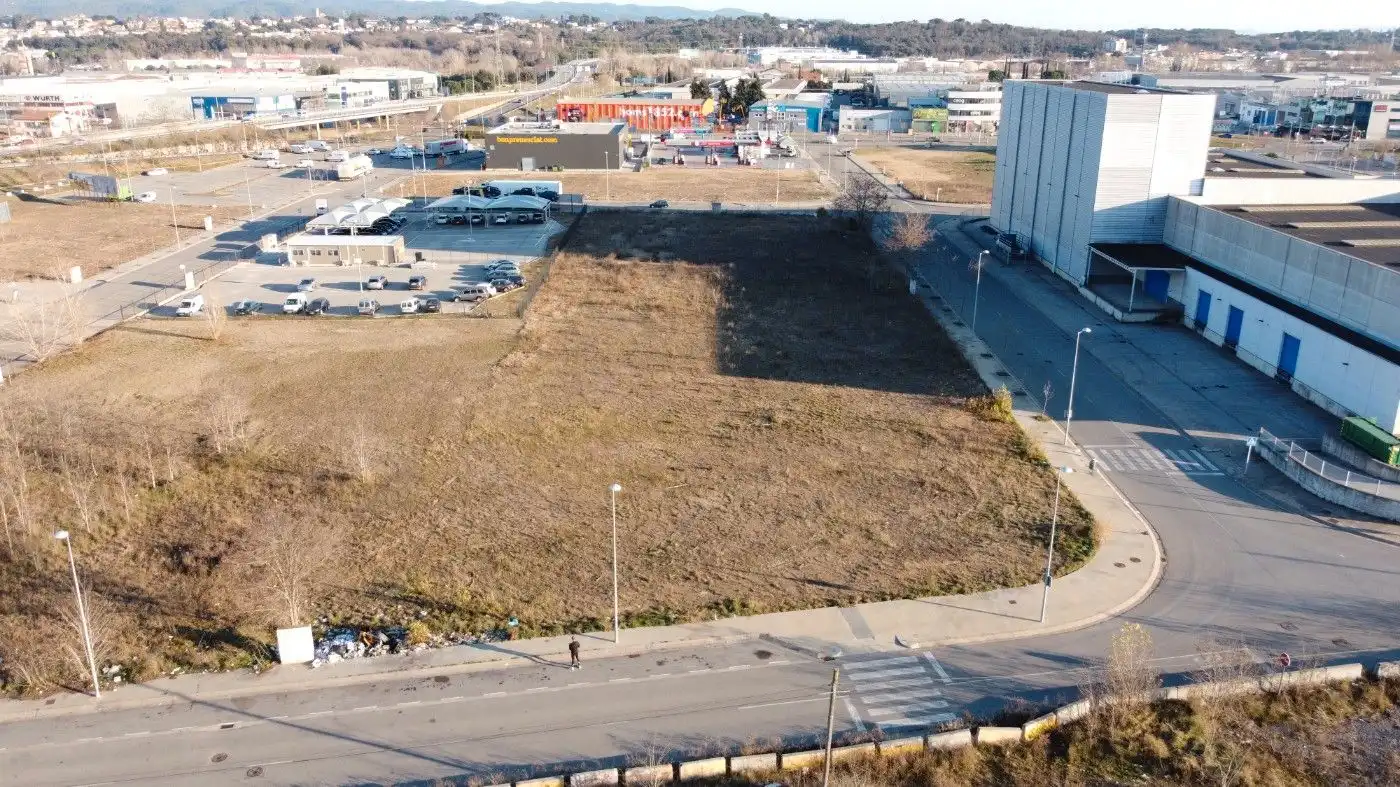 Terreny industrial en venda a Carrer Francesca Bonnemaison I S, Mas Xirgu