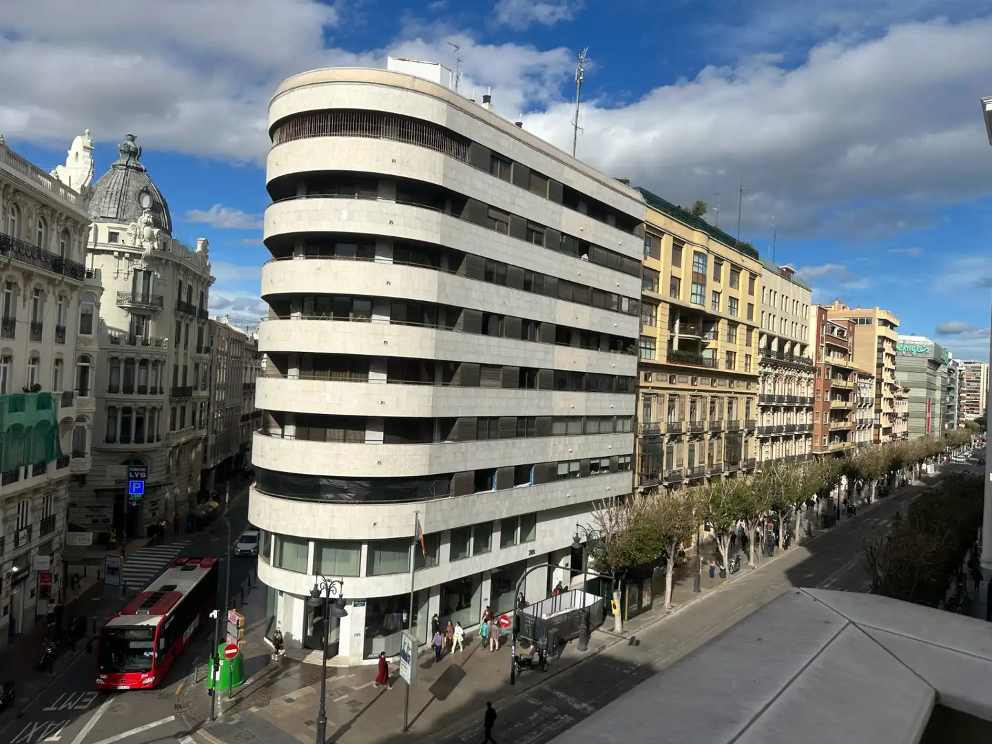 Vista exterior de Àtic de lloguer en Valencia amb Aire condicionat, Calefacció i Parquet