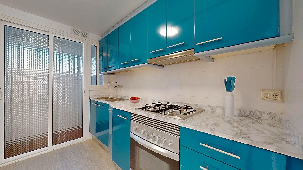 Piso en venta en Avinguda Mare de Déu de Bellvitge, 216, Bellvitge, Bellvitge - El Gornal - Granvia LH