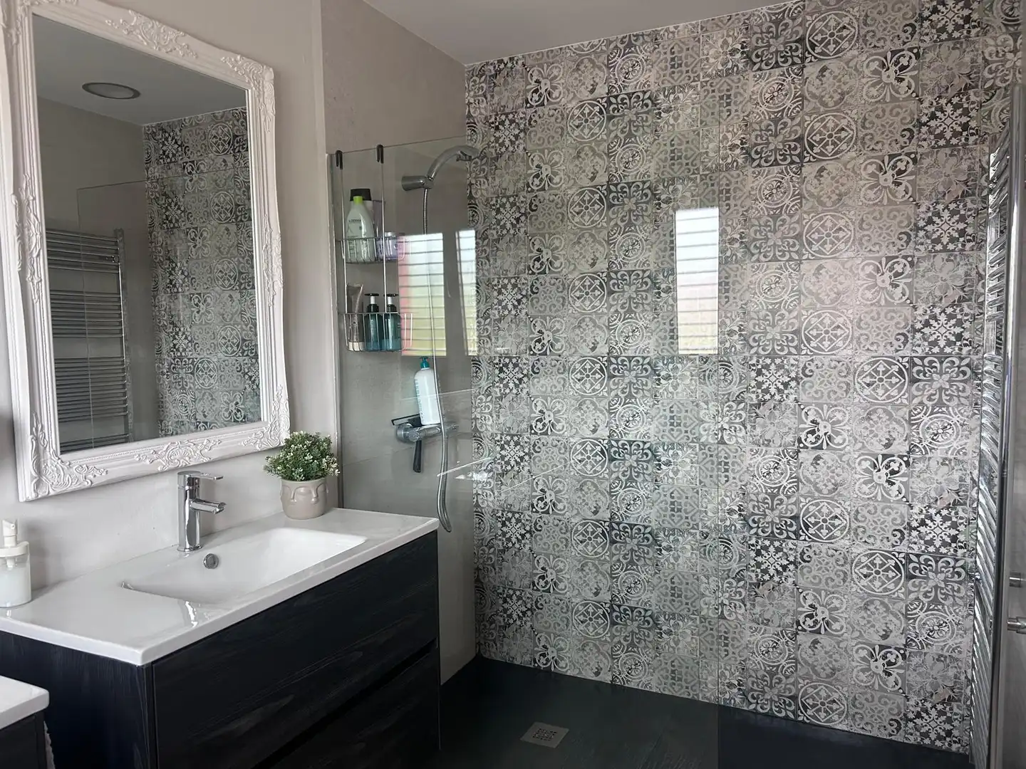 Baño de Piso en venta en Gurb con Calefacción, Terraza y Horno