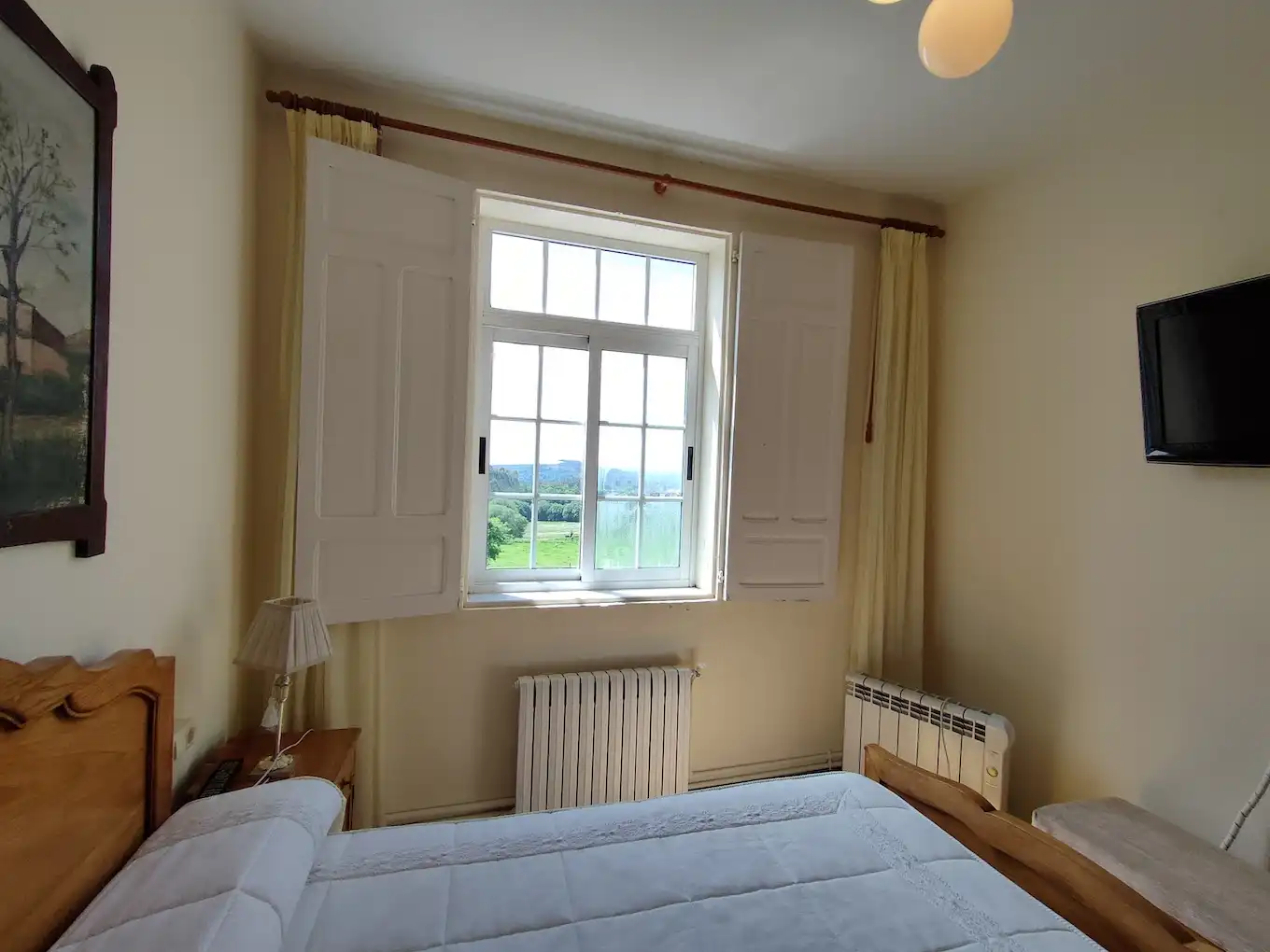 Schlafzimmer von Gebäude zum Verkauf in Arzúa
