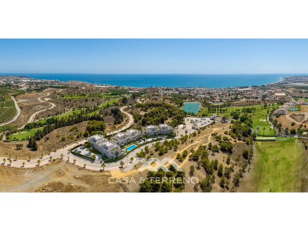 Vista exterior de Planta baja en venta en Vélez-Málaga con Aire acondicionado, Jardín privado y Terraza