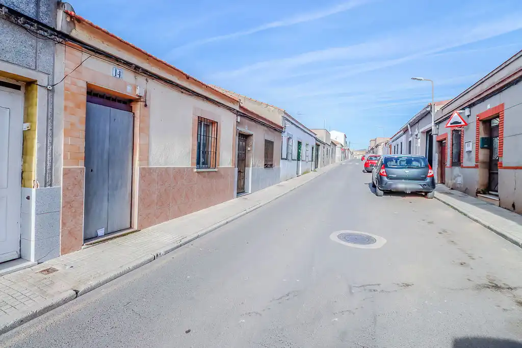 Vista exterior de Casa o xalet en venda en Puertollano