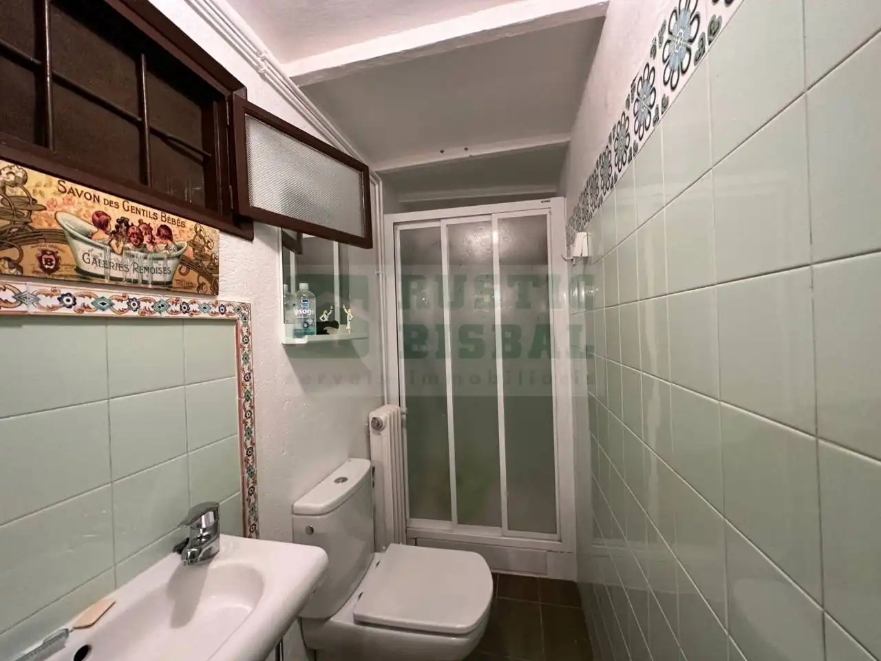 Baño de Finca rústica en venta en Ullastret con Calefacción y Terraza
