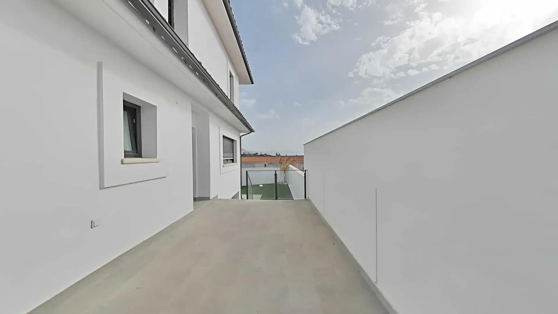 Terrassa de Casa o xalet en venda en Manilva amb Aire condicionat, Calefacció i Jardí privat