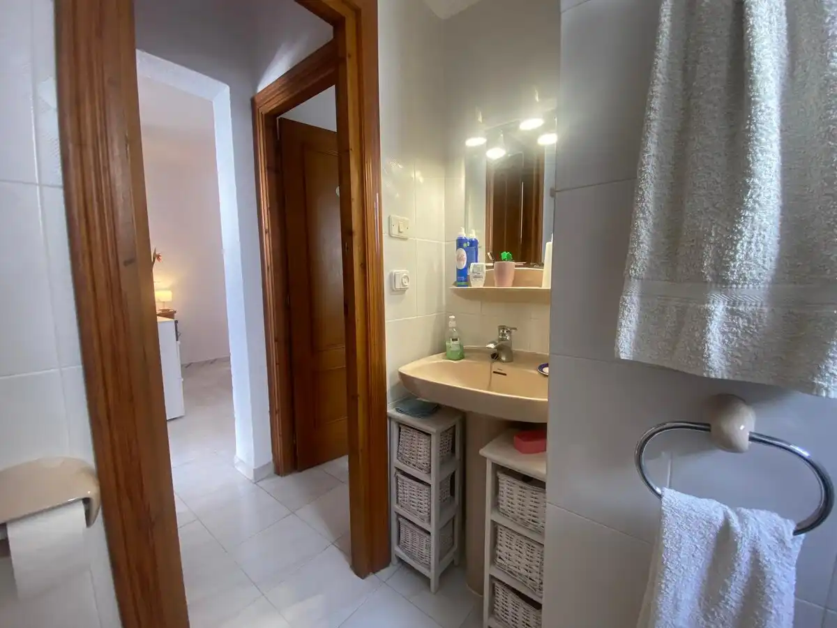 Bany de Apartament de lloguer en Dénia amb Aire condicionat, Calefacció i Terrassa