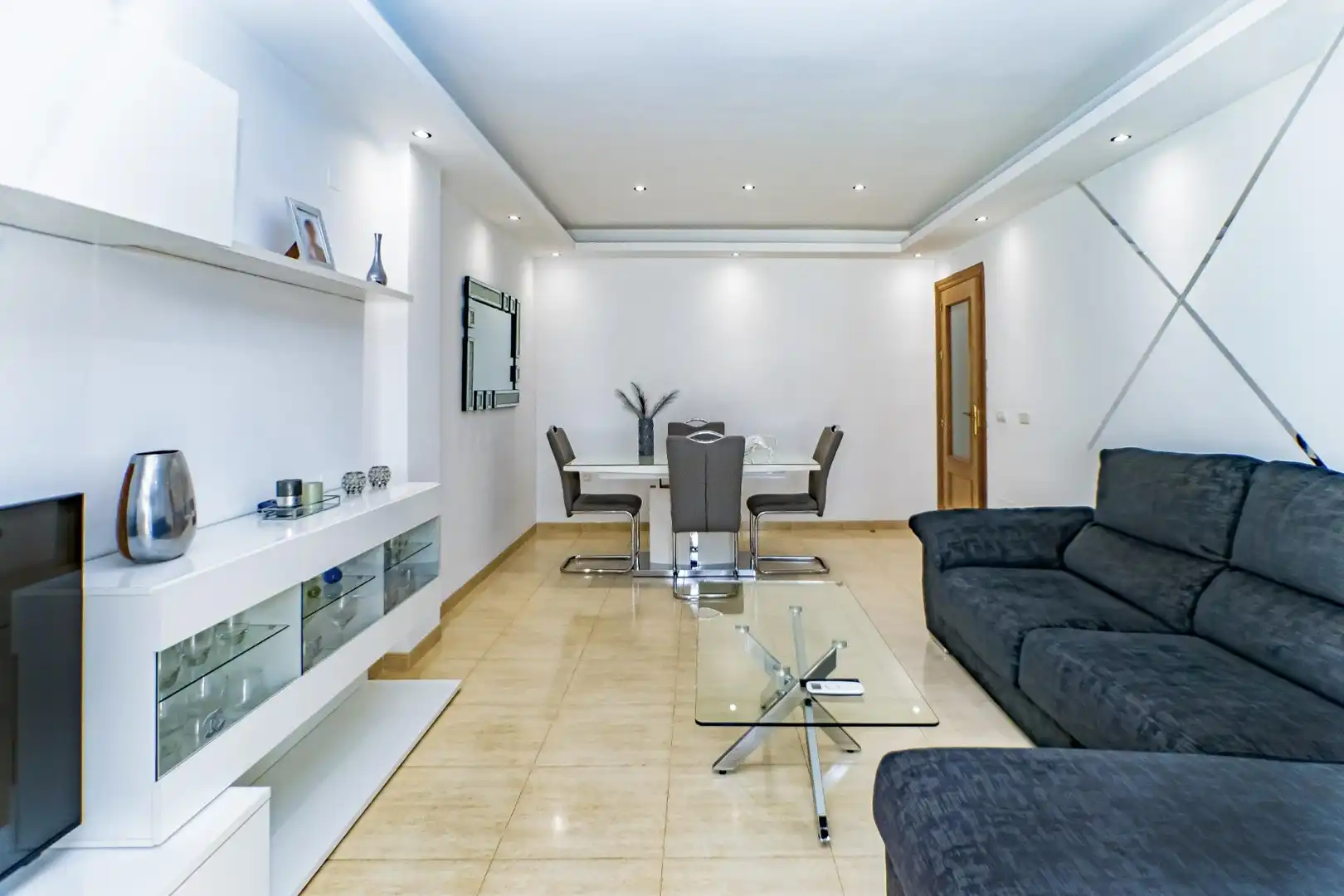 Sala de estar de Piso en venta en Roquetas de Mar con Aire acondicionado y Terraza