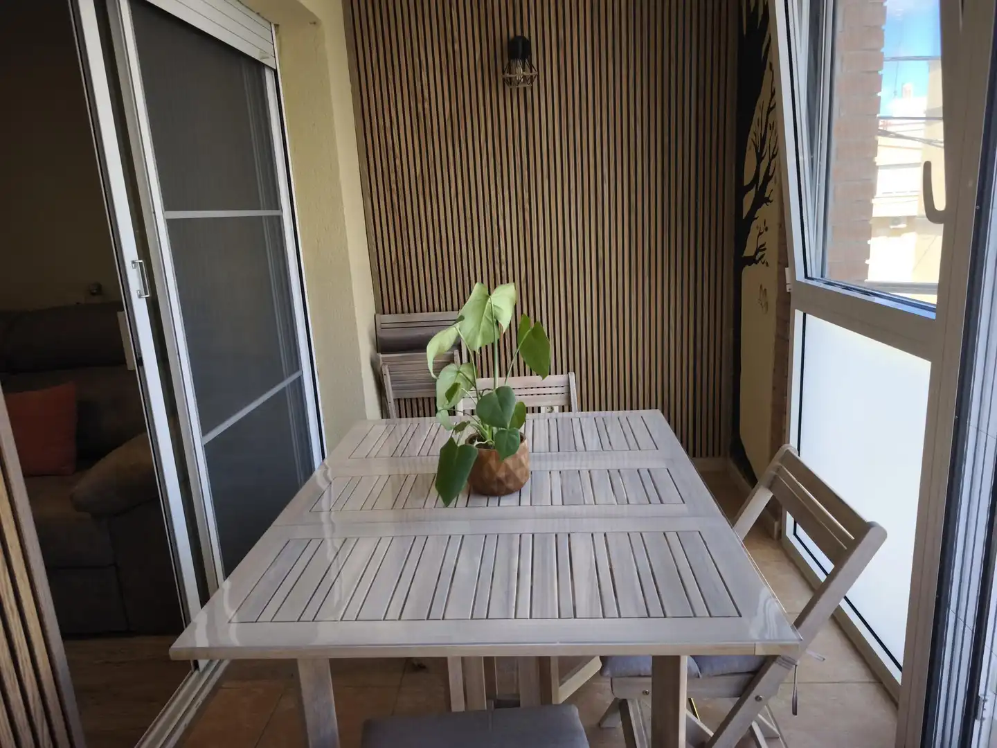 Terrassa de Casa o xalet en venda en Amposta amb Parquet, Terrassa i Moblat