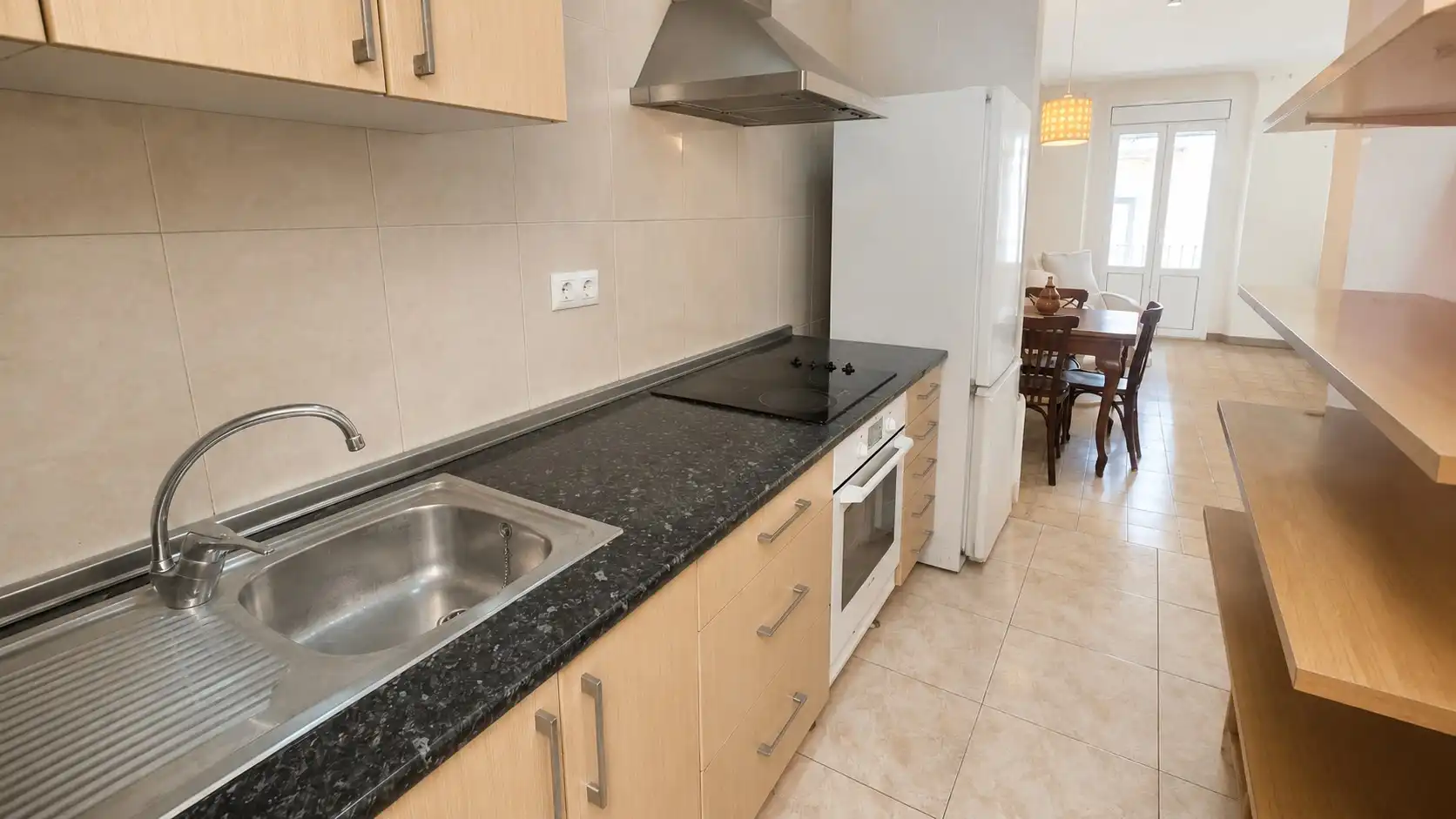 Cocina de Piso en venta en Figueres con Balcón y Internet