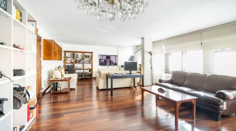 VIVIENDA REFORMADA EN CALLE DOCTRINOS, CON GARAJE Y TRASTERO