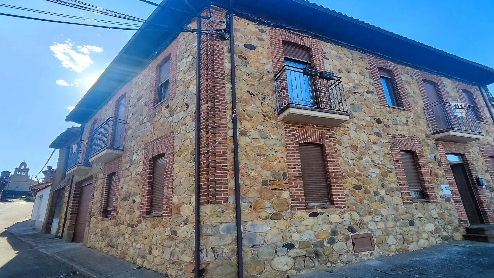 Vista exterior de Casa o chalet en venta en Cuadros con Calefacción, Terraza y Balcón