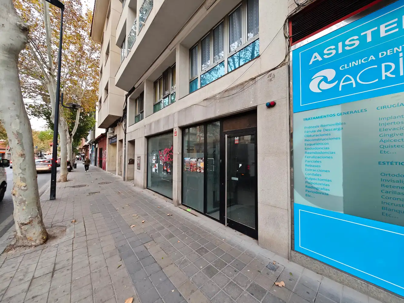Local en venta en Alicante / Alacant con Aire acondicionado