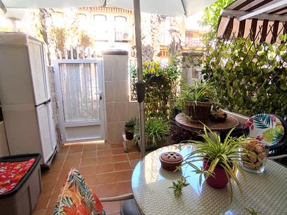 Jardí de Casa adosada de lloguer en Santa Pola amb Aire condicionat i Terrassa