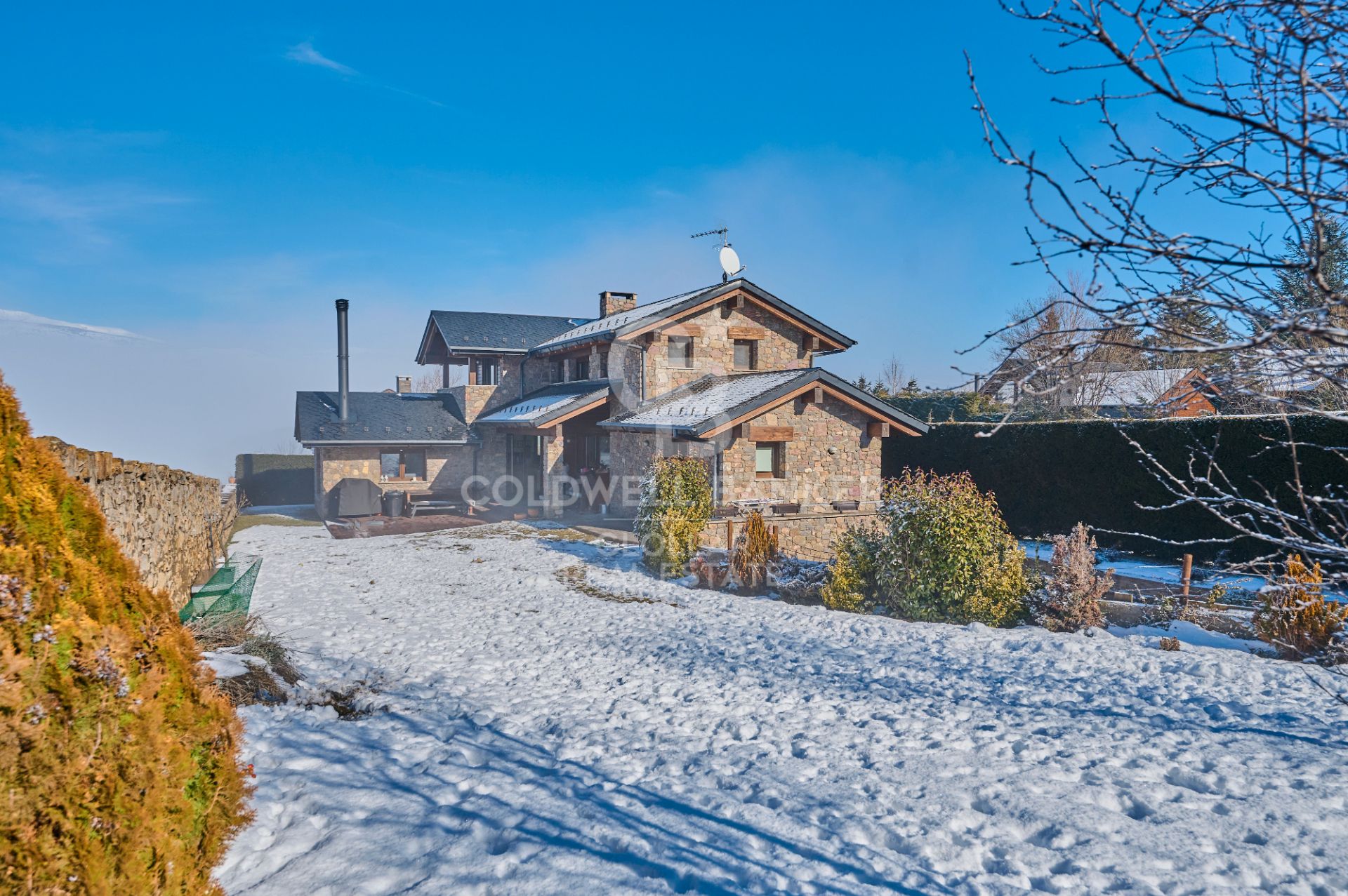 Exterior view of House or chalet for sale in Das  with Heating, Private garden and Parquet flooring