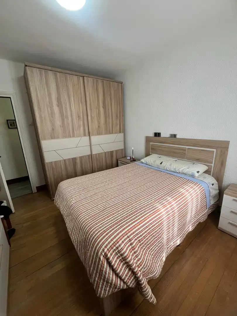Habitación de Piso en venta en Bermeo con Balcón