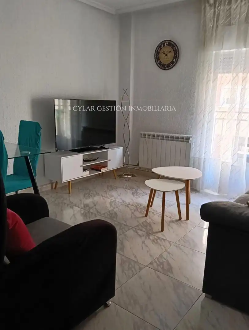 Flat with lift to rent in Garrido y Bermejo, imagen 2