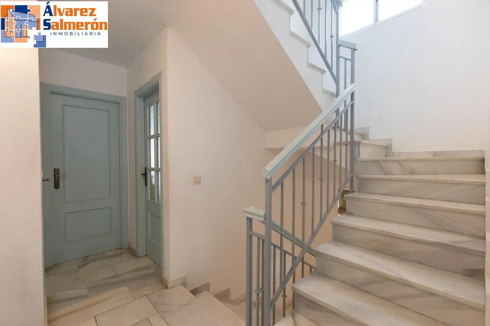 Houses for sale in Altos de la Zubia