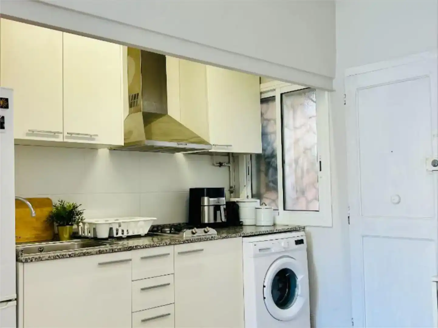 Cuina de Estudi en venda en  Barcelona Capital amb Aire condicionat