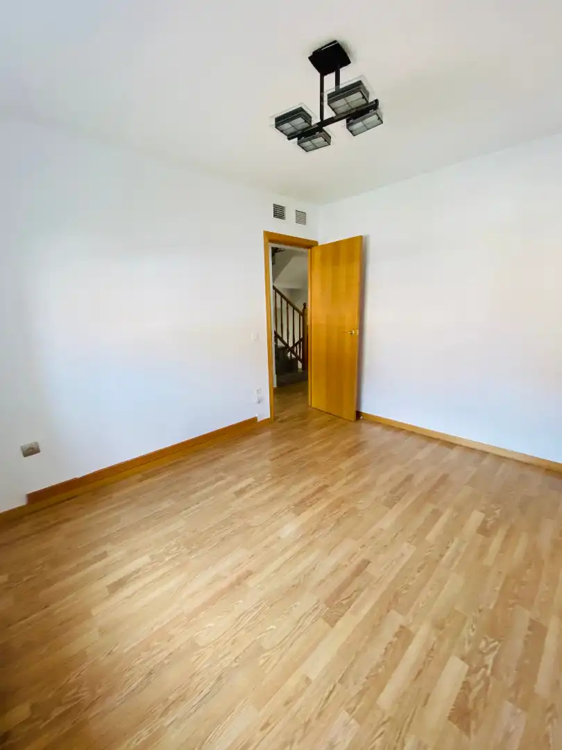 Detached homes for sale in Calle Secundino Zuazo, La Garena