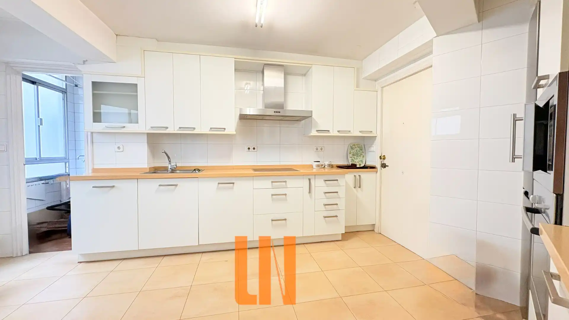 Piso en venta en Avenida Arteixo, 11, Someso - Matogrande
