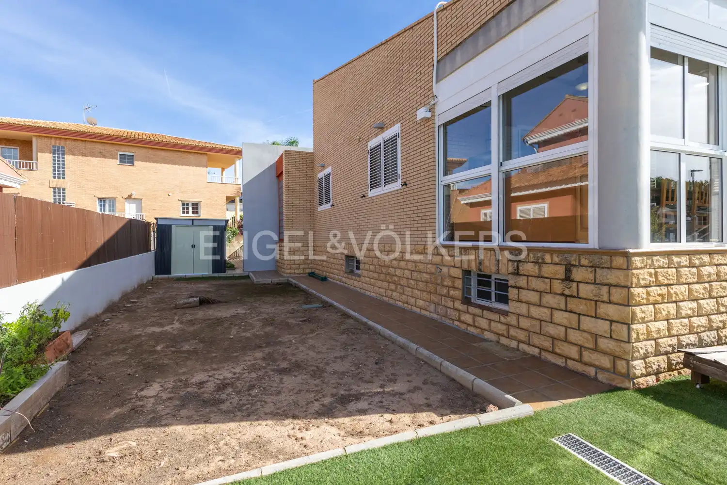 Vista exterior de Casa o chalet en venta en Albalat dels Tarongers con Aire acondicionado, Calefacción y Jardín privado