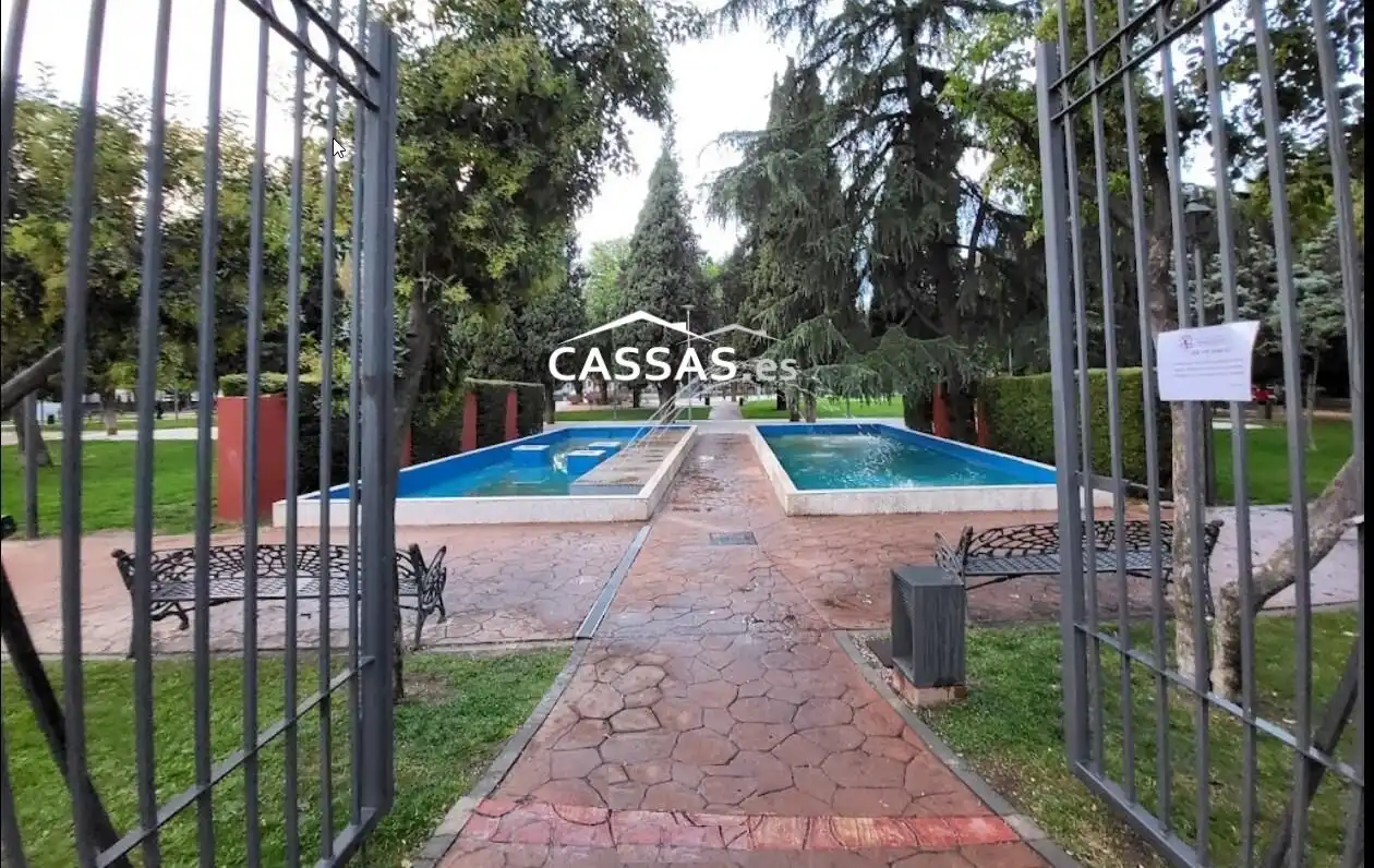 Swimming pool of Flat for sale in Torrejón de Ardoz  with Air Conditioner, Heating and Parquet flooring