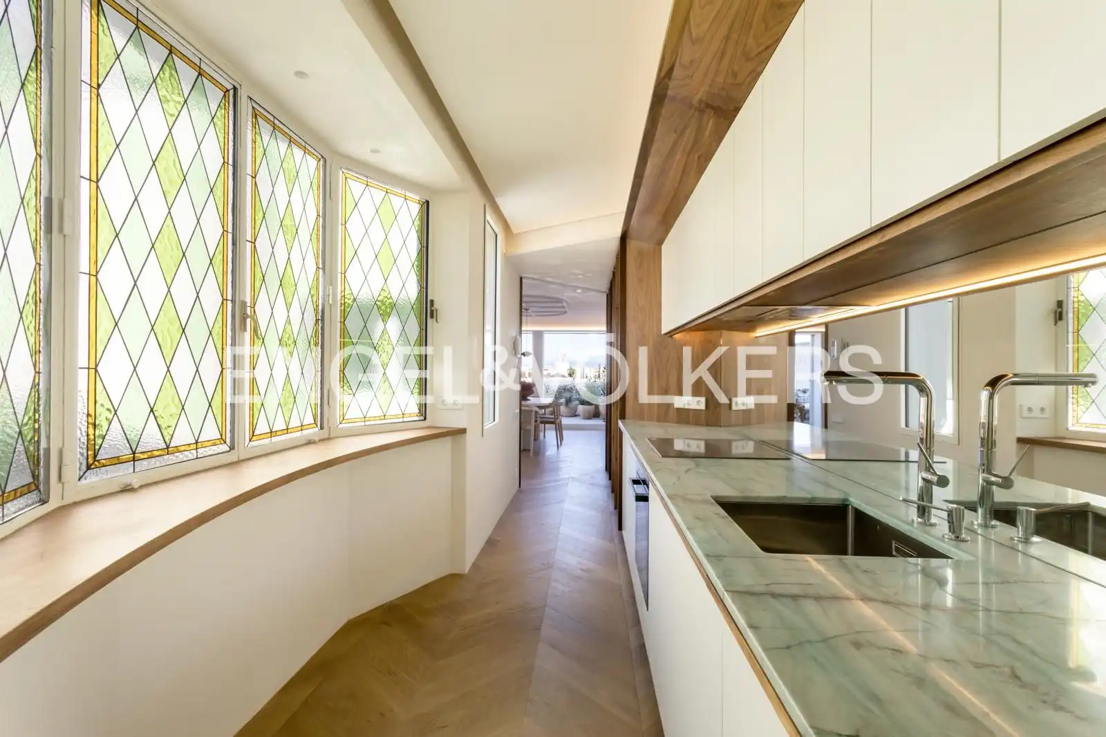 Kitchen of Attic for sale in Barrio de Salamanca