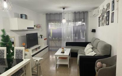 Living room of Flat for sale in Benidorm  with Air Conditioner and Terrace