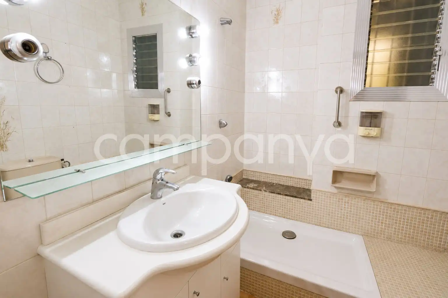 Wohnung mit Terrasse zum Verkauf in Carrer de Camil Fabra, 9, Sant Andreu, 08030 Barcelona, España, imagen 8