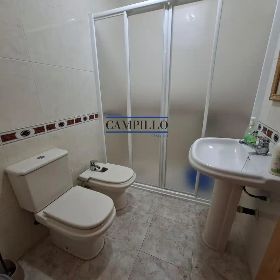 Badezimmer von Wohnung zum Verkauf in Adra mit Klimaanlage, Möbliert und Balkon