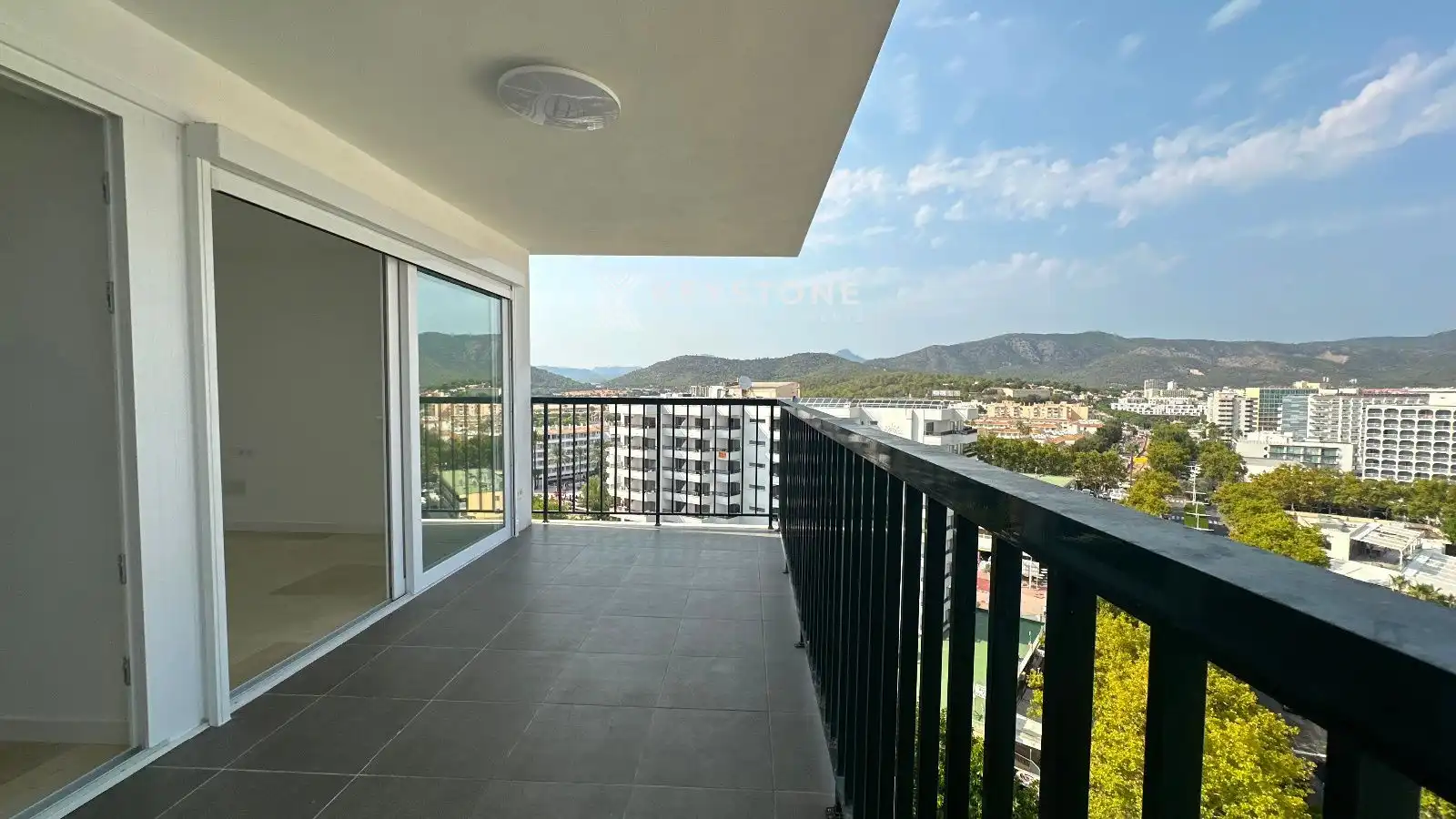 Flat for rent in Avinguda S'Olivera, Magaluf